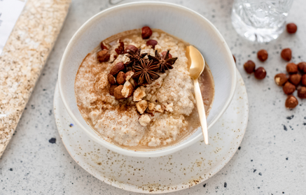 Fitness recept: Perníková ovesná kaše bez vaření